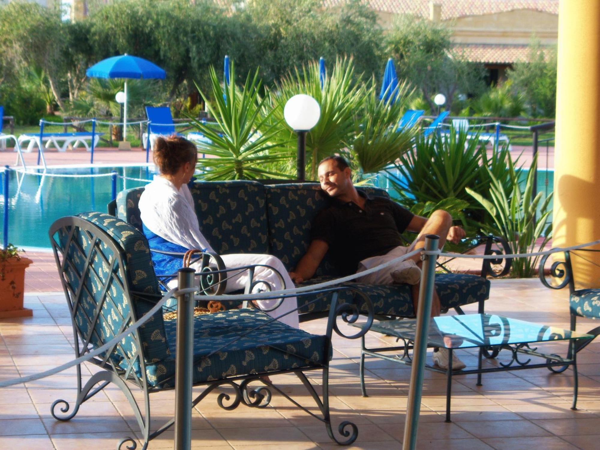 Dolcestate Hotel -Club Campofelice Di Roccella Buitenkant foto