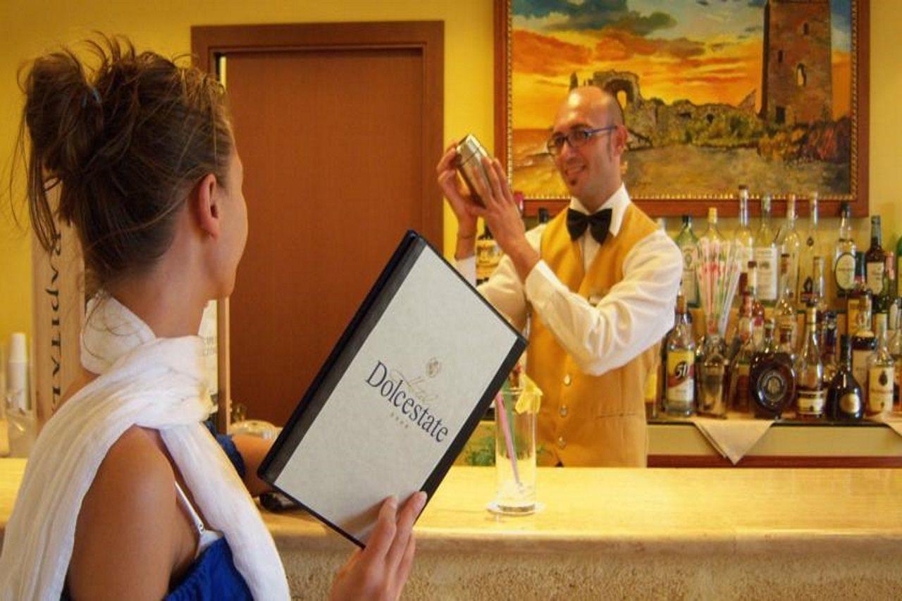 Dolcestate Hotel -Club Campofelice Di Roccella Buitenkant foto