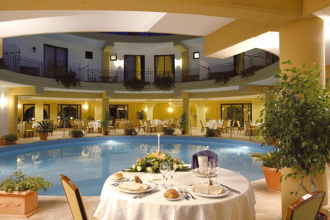 Dolcestate Hotel -Club Campofelice Di Roccella Buitenkant foto